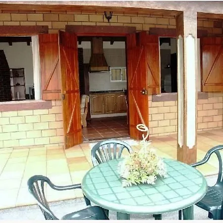 Vivenda Paraiso Holiday home *